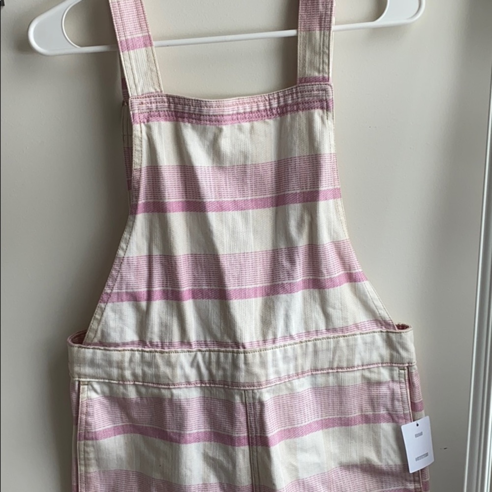 Urban Outfitters NWT primo and white overalls